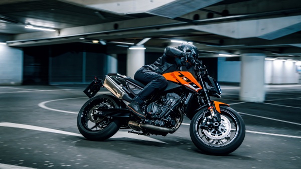 2027 KTM 790 Duke Unveiled 2027 KTM 790 Duke Unveiled
