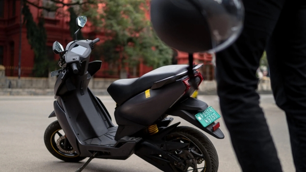 Top 5 Fastest Electric Scooters Top 5 Fastest Electric Scooters