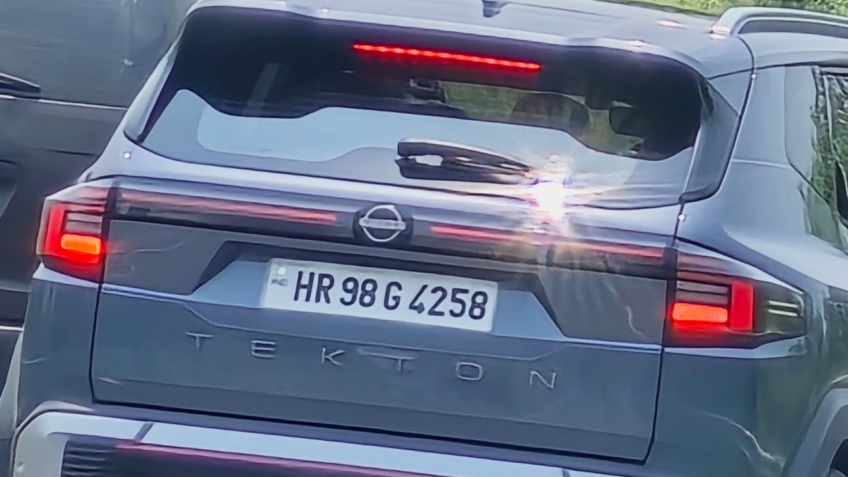 Nissan Tekton Rear Design Spied Undisguised Ahead Of 9 July Debut