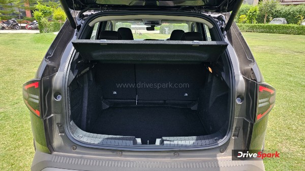 Renault Duster 1 0-litre MT Review Renault Duster 1 0-litre MT Review