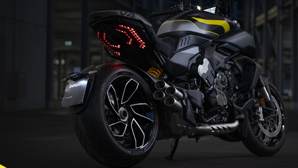 Ducati Diavel V4 Black Roadster Launched