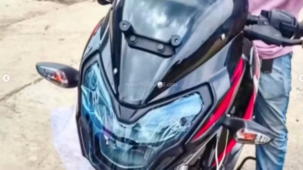 bajaj pulsar 125 spied bajaj pulsar 125 spied