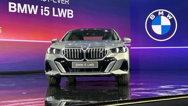 BMW i5 LWB BMW i5 LWB