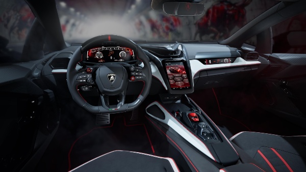 Lamborghini Revuelto SV