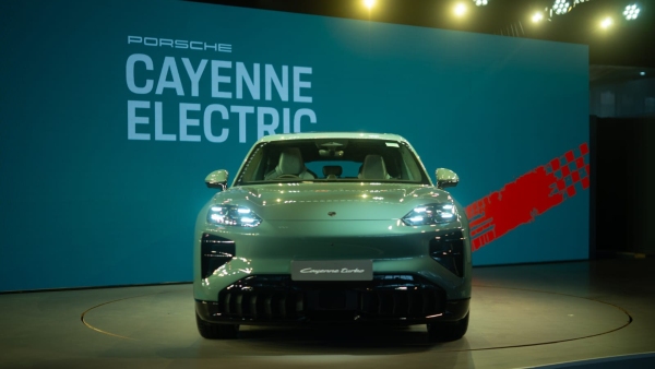 Porsche Cayenne Electric