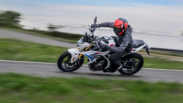 BMW F 450 R BMW F 450 R
