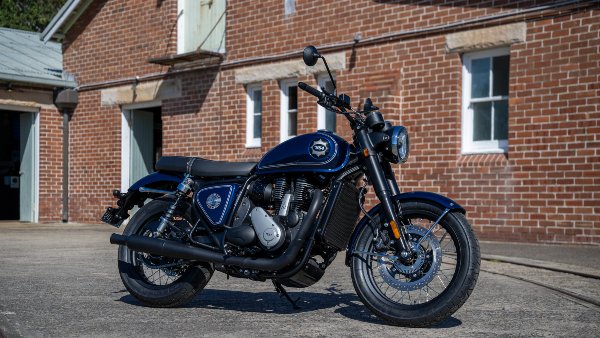 BSA Gold Star 650 Birmingham Blue BSA Gold Star 650 Birmingham Blue