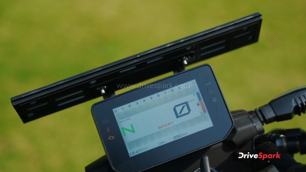 Hero Xtreme 160R 4V display Hero Xtreme 160R 4V display