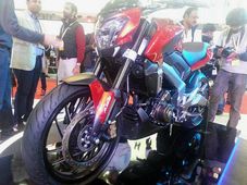 ಪಲ್ಸರ್ ಸಿಎಎಸ್400, ಎಸ್‌ಎಸ್400 ಎಂಟ್ರಿ 