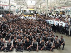 ಡೈಮ್ಲರ್‌ ಮೈಲುಗಲ್ಲು;  ದೇಶದಲ್ಲಿ 20,000 ಟ್ರಕ್ ನಿರ್ಮಾಣ