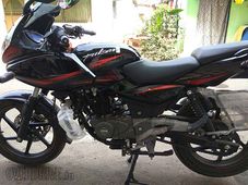 ಬೈಕ್ ಪ್ರೇಮಿಗಳಿಗಾಗಿ 2017 ಬಜಾಜ್ ಪಲ್ಸರ್ 220ಎಫ್ ಬಿಡುಗಡೆ 