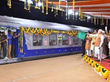 ಬೀದರ್-ಕಲ್ಬುರ್ಗಿ ನಡುವಿನ ನೂತನ ರೈಲು ಸಂಚಾರಕ್ಕೆ ಚಾಲನೆ ನೀಡಿದ ಪ್ರಧಾನಿ ಮೋದಿ