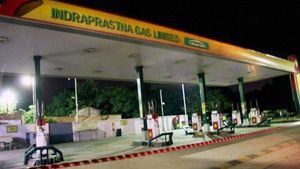 ಶೀಘ್ರವೇ ಸರ್ಕಾರದಿಂದ ಭಾರತದಲ್ಲಿ 10,000 ಸಿಎನ್‍ಜಿ ಸ್ಟೇಷನ್‍ಗಳ ಸ್ಥಾಪನೆ..
