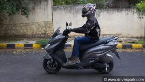 ಫಸ್ಟ್ ರೈಡ್ ರಿವ್ಯೂ: ದೇಶದ ಮೊದಲ ಮ್ಯಾಕ್ಸಿ ಸ್ಕೂಟರ್ ಸುಜುಕಿ ಬರ್ಗ್‌ಮನ್  ಸ್ಟ್ರೀಟ್