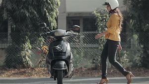 ತಳ್ಳಿದರೂ ಬೀಳದ ಸ್ಕೂಟರ್‍‍ಯಿದು..!