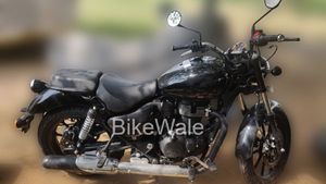ಸ್ಪಾಟ್ ಟೆಸ್ಟ್ ನಲ್ಲಿ ಕಣ್ಣಿಗೆ ಬಿದ್ದ ರಾಯಲ್ ಎನ್‍‍ಫೀಲ್ಡ್ ಥಂಡರ್‍‍ಬರ್ಡ್ ಎಕ್ಸ್