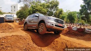 ಆಫ್ ರೋಡ್ ಡ್ರೈವ್: ಹೊಸ ಎಂಜಿನ್‍‍ನೊಂದಿಗೆ ಘರ್ಜಿಸಿದ ಬಿ‍ಎಸ್ 6 ಫೋರ್ಡ್ ಎಂಡೀವರ್