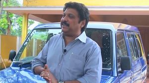20 ವರ್ಷ ಹಳೆಯ ಕಾರೇ ಈ ರಾಜಕಾರಣಿಯ ನೆಚ್ಚಿನ ವಾಹನ!
