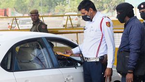 ವಾಹನ ಚಾಲನೆ ವೇಳೆ ಮಾಸ್ಕ್ ಬಳಕೆ ವಿಚಾರದಲ್ಲಿ ಬಿಬಿಎಂಪಿಯಿಂದ ಹೊಸ ರೂಲ್ಸ್ ಜಾರಿ