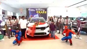 ಹೊಸ ಸ್ಟೈಲ್'ನಲ್ಲಿ ಸೊನೆಟ್ ಎಸ್‌ಯುವಿ ವಿತರಿಸಿದ ಕಿಯಾ ಮೋಟಾರ್ಸ್