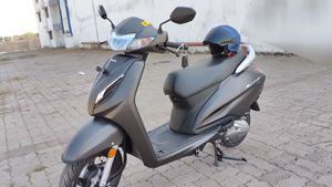'ಹೋಂಡಾ ಆಕ್ಟಿವಾ 6G Smart' ವಿತರಣೆ ಪ್ರಾರಂಭ: ಗ್ರಾಹಕನಿಂದ ಮೈಲೇಜ್ ಟೆಸ್ಟ್.. ಅಚ್ಚರಿ ಫಲಿತಾಂಶ!     