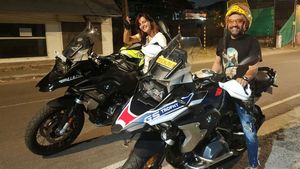 BMW R1250 GS: ನಟನ ಜೊತೆ ತಮ್ಮ ಹೊಸ ಸೂಪರ್ ಬೈಕಿನಲ್ಲಿ ನೈಟ್ ರೈಡ್ ಹೋದ ಜನಪ್ರಿಯ ನಟಿ
