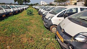 Electric Tata Nano: ಹೊಸ ಅವತಾರದಲ್ಲಿ ಆಗಮನ... ಕೈಗೆಟುಕುವ ಬೆಲೆ, ಪರಿಪೂರ್ಣ ಸಿಟಿ ಕಾರು  