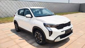 Kia: ಬಹುನೀರಿಕ್ಷಿತ ಕಿಯಾ ಸೋನೆಟ್ ಫೇಸ್‌ಲಿಫ್ಟ್‌ ನಾಳೆ ಅನಾವರಣ, ಡಿ.20 ರಿಂದ ಬುಕ್ಕಿಂಗ್?.. ಕಾತುರ ಹೆಚ್ಚಿತು!