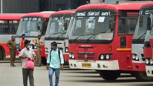KSRTC: ಕ್ರಿಸ್‌ಮಸ್‌ ರಜೆ.. ಕೆಎಸ್‌ಆರ್‌ಟಿಸಿಯಿಂದ 1000 ವಿಶೇಷ ಬಸ್, ಶೇಕಡ 10% ರಿಯಾಯಿತಿ, ಎಲ್ಲಿಂದ ಎಲ್ಲಿಗೆ?