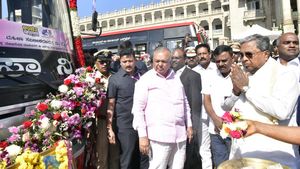 ಕೆಎಸ್‌ಆರ್‌ಟಿಸಿಗೆ ಈ ವರ್ಷದೊಳಗೆ 1000 ಬಸ್ ಸೇರ್ಪಡೆ: ಮುಖ್ಯಮಂತ್ರಿ ಸಿದ್ದರಾಮಯ್ಯ