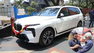 ಖ್ಯಾತ ನಟನಿಗೆ 51ನೇ ಹುಟ್ಟುಹಬ್ಬದ ಸಂಭ್ರಮ: ಪ್ರೀತಿಯ ಮಗನಿಗೆ ತಂದೆಯಿಂದ ರೂ.1.30 ಕೋಟಿಯ BMW ಕಾರು ಗಿಫ್ಟ್