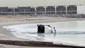 ಅಜಾಗರೂಕ ಚಾಲನೆಯಿಂದ ಗಾಳಿಗೆ ಹಾರಿದ ಯುವಕ.. ಇದಕ್ಕೆ ಹೇಳುವುದು ಸೀಟ್ ಬೆಲ್ಟ್ ತುಂಬಾ ಮುಖ್ಯವೆಂದು!