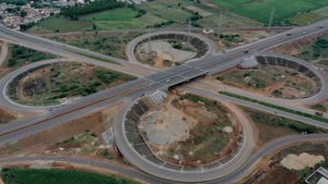 Expressway: ಈ ನಗರಗಳ ಮಧ್ಯೆ ದೇಶದ ಅತಿ ಉದ್ದದ 2ನೇ ಎಕ್ಸ್‌ಪ್ರೆಸ್‌ವೇ.. ಕರ್ನಾಟಕದಲ್ಲೂ ಹಾದುಹೋಗುತ್ತೆ!