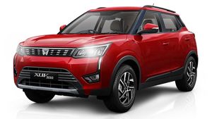 Mahindra: ಮಹೀಂದ್ರಾದ ಈ ಕಾರಿಗೆ ಬೃಹತ್ ರಿಯಾಯಿತಿ.. ರೂ.7.99 ಲಕ್ಷ, 20 ಕಿ.ಮೀ ಮೈಲೇಜ್