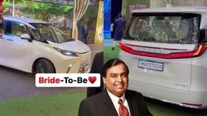 ಅನಂತ್ ಅಂಬಾನಿ ಮದುವೆಗಾಗಿ ರಸ್ತೆ ಮೇಲಿನ ಅರಮನೆಯಂತಹ ಐಷಾರಾಮಿ ಕಾರು ಖರೀದಿ!