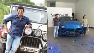 Puneeth Rajkumar: ಬಾಲಿವುಡ್ ಸ್ಟಾರ್‌ಗಳಿಗೂ ಕಮ್ಮಿಯಿಲ್ಲ ನಮ್ಮ 'ಅಪ್ಪು'.. ಈ ಜನಪ್ರಿಯ ಬೈಕ್, ಕಾರುಗಳ ಒಡೆಯ!   