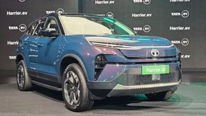 Tata Harrier EV vs Hyundai Creta Electric: ಗುರು.. ಇವೆರೆಡು ಜಬರ್ದಸ್ತ್ ಕಾರುಗಳು, ಯಾವುದೇ ಬೆಸ್ಟ್, ನೀವೇ ಹೇಳಿ?
