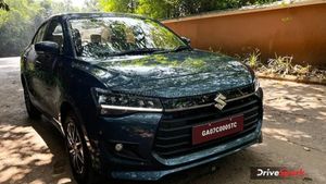 33 Km ಮೈಲೇಜ್, ಬೆಲೆಯೂ ಅಗ್ಗ, 5-ಸ್ಟಾರ್ ಸೇಫ್ಟಿಯ Maruti Dzire ಕಾರನ್ನು ಖರೀದಿಸಬೇಕೇ.. ಆನ್-ರೋಡ್ ಬೆಲೆ ಎಷ್ಟು, EMI ಏನು?