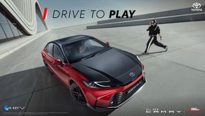 Toyota: ಹೊಸ ಟೊಯೋಟಾ ಹೈಬ್ರಿಡ್ ಕಾರು ಬಿಡುಗಡೆ: 25.49 ಕಿ.ಮೀ ಮೈಲೇಜ್