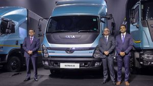 Tata: ವಿಶ್ವದರ್ಜೆಯ ಸುರಕ್ಷತೆ... ಎಲ್ಲಾ ದೇಶಗಳು ತಿರುಗಿ ನೋಡುವಂತಹ 17 ಟಾಟಾ ಟ್ರಕ್‌ಗಳ ಬಿಡುಗಡೆ