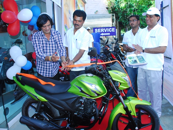 ಸುಜುಕಿ ಹಯಾಟೆಗೆ ಹಾಯ್ ಎನ್ನಿ