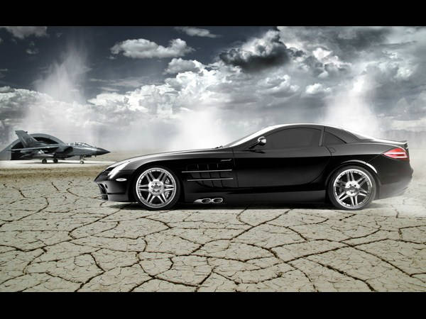 ವೈಟ್ ಗೋಲ್ಡ್ ಮರ್ಸಿಡಿಸ್ ಬೆಂಝ್ 