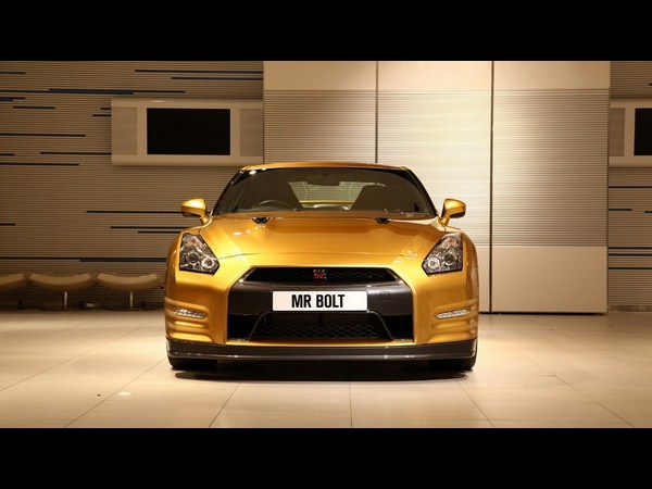 ಹರಾಜಿಗಿದೆ ಬೋಲ್ಟ್ ಚಿನ್ನದ ಕಾರು 