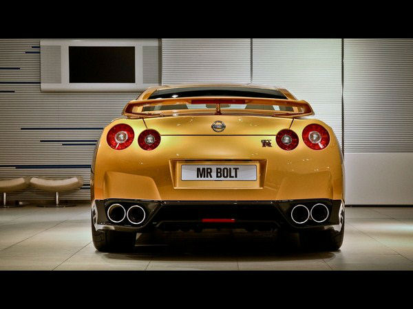 ಹರಾಜಿಗಿದೆ ಬೋಲ್ಟ್ ಚಿನ್ನದ ಕಾರು 