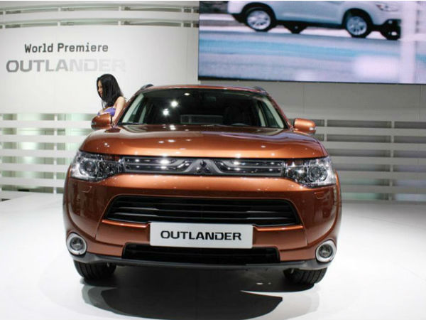 2013 ಮಿಟ್ಸುಬಿಸಿ ಔಟ್ಲಾಂಡರ್