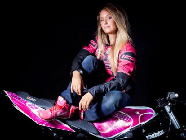 ಮಹಿಳೆಯಿಂದ ಬೈಕ್‌ನಲ್ಲಿ ಸಾಹಸ ಪ್ರದರ್ಶನ 