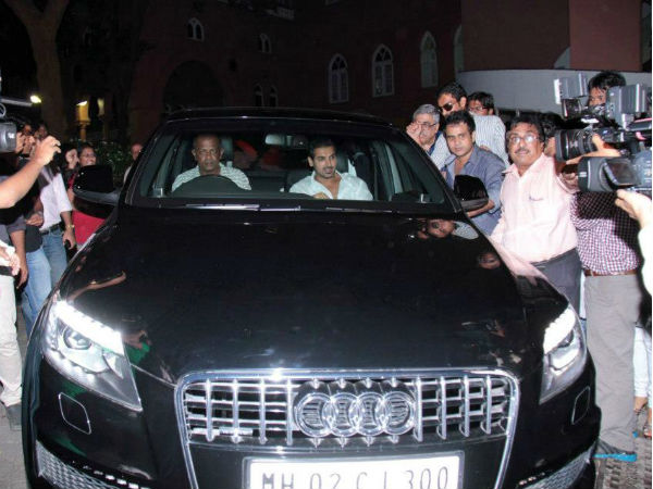 ಇದು ಡಿಫರೆಂಟ್ ಲವ್ ಸ್ಟೋರಿ; ಬಾಲಿವುಡ್ ಆಡಿವುಡ್ ಆದ ಕ್ಷಣ