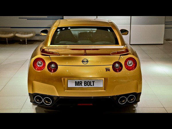 ಬೋಲ್ಟ್ ಚಿನ್ನದ ಕಾರು 1.01 ಕೋಟಿಗೆ ಹರಾಜು