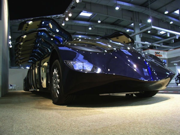 ಜಗತ್ತಿನ ಅತಿ ವೇಗದ ಸೂಪರ್ ಲಗ್ಷುರಿ ಬಸ್ಸಿದು