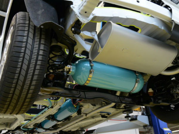 ಹೈಬ್ರಿಡ್ ಕಾರು